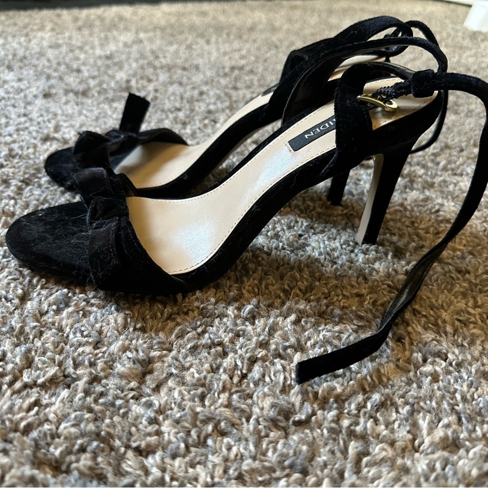 Ava and Aiden Heels
